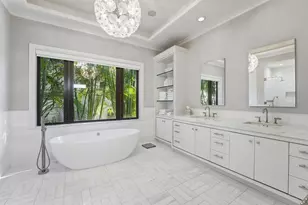 825 W Oyster Ln, Lantana, FL 33462 - Photo 32