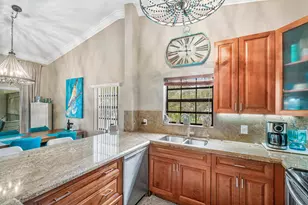 312 Liberty Ct, Deerfield Beach, FL 33442 - Photo 18