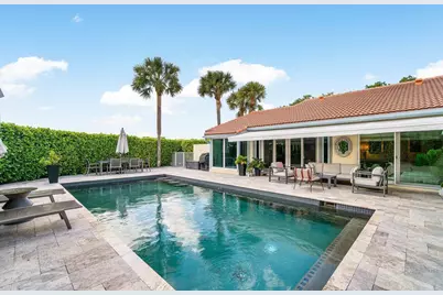 2320 Las Casitas Drive, Wellington, FL 33414 - Photo 6