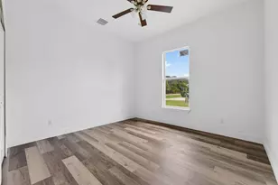 376 SW Paar Dr, Port Saint Lucie, FL 34953 - Photo 18