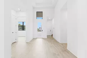 13921 Vivant Dr, Palm Beach Gardens, FL 33412 - Photo 2