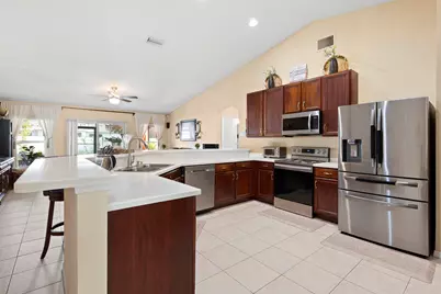 6690 NW Pinson Court, Port Saint Lucie, FL 34983 - Photo 10