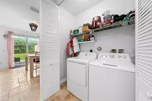 125 N Longport Cir, Delray Beach, FL 33444 - Photo 10