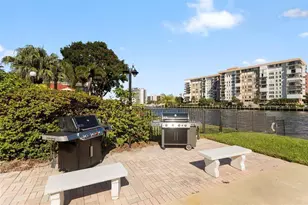 3100 NE 48th Ct, Lighthouse Point, FL 33064 - Photo 32