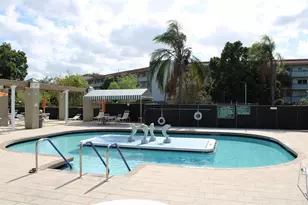 2901 Victoria Cir, Coconut Creek, FL 33066 - Photo 38