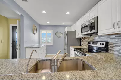 6901 SE Constitution Boulevard #204, Hobe Sound, FL 33455 - Photo 6