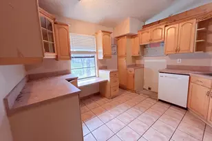 1898 SW Lofgren Ave, Port Saint Lucie, FL 34953 - Photo 12