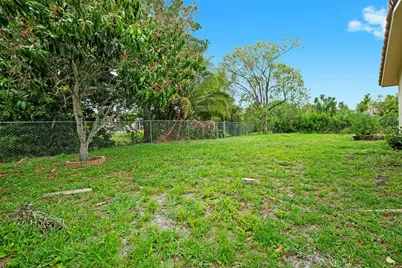 10805 NW 40th Street, Coral Springs, FL 33065 - Photo 24