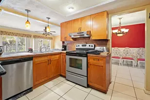 10805 NW 40th St, Coral Springs, FL 33065 - Photo 10