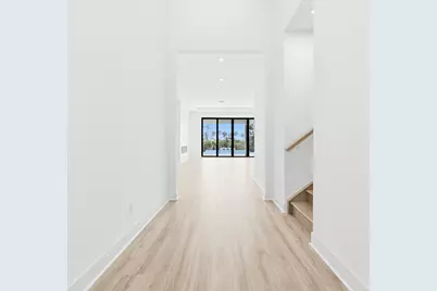 13688 Le Christine Drive, Palm Beach Gardens, FL 33412 - Photo 4