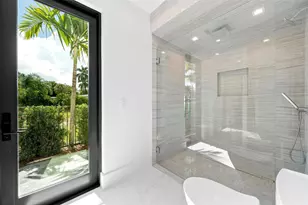 24 Fiesta Way, Fort Lauderdale, FL 33301 - Photo 22