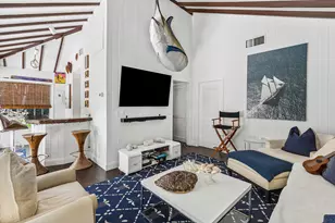 210 Merrain Rd, Palm Beach, FL 33480 - Photo 30