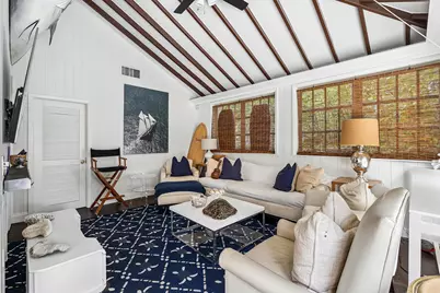 210 Merrain Road, Palm Beach, FL 33480 - Photo 28