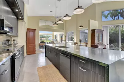 11922 Fountainside Circle, Boynton Beach, FL 33437 - Photo 14