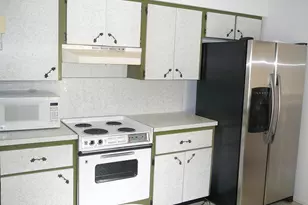 2921 Sherwood Ln, Fort Pierce, FL 34982 - Photo 14