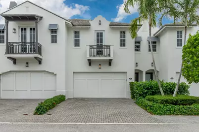 918 St George Boulevard, Delray Beach, FL 33483 - Photo 1
