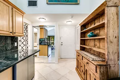 11863 Wimbledon Circle #527, Wellington, FL 33414 - Photo 6