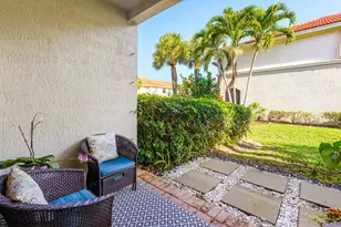 6102 Seminole Gardens Cir, Riviera Beach, FL 33418 - Photo 16