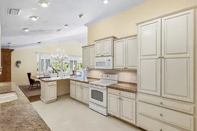 5311 SE Burning Tree Circle, Stuart, FL 34997 - Photo 18