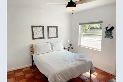 516 3rd Avenue S, Lake Worth, FL 33460 - Photo 4