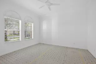 212 Florence Dr, Jupiter, FL 33458 - Photo 10