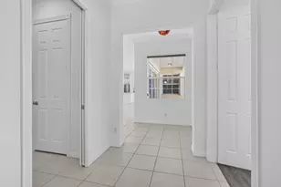 212 Florence Dr, Jupiter, FL 33458 - Photo 8
