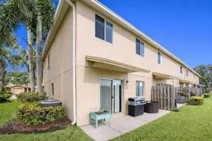 5373 SE Jennings Ln, Stuart, FL 34997 - Photo 4