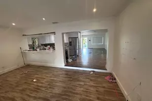 1460 Marseille Dr, Miami Beach, FL 33141 - Photo 8