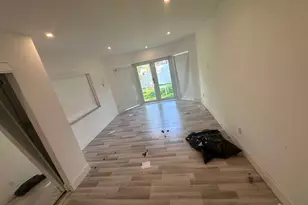 1460 Marseille Dr, Miami Beach, FL 33141 - Photo 10