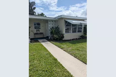 172 High Point Ter W #D, Delray Beach, FL 33445 - Photo 1
