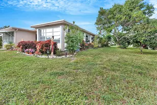1232 Club Dr W, Delray Beach, FL 33445 - Photo 8