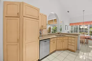 340 SE St Lucie Blvd, Stuart, FL 34996 - Photo 16