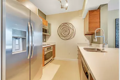 480 Hibiscus Street #803, West Palm Beach, FL 33401 - Photo 2