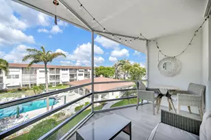 400 SE 10th St, Deerfield Beach, FL 33441 - Photo 20