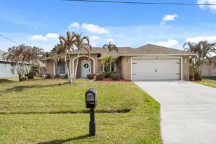 400 SW Ridgecrest Dr, Port Saint Lucie, FL 34953 - Photo 2
