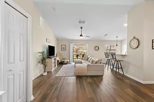 400 SW Ridgecrest Dr, Port Saint Lucie, FL 34953 - Photo 4