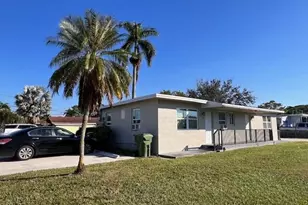 3890 Lakewood Rd, Palm Springs, FL 33461 - Photo 14