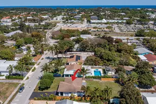 246 NE 14th St, Delray Beach, FL 33444 - Photo 2