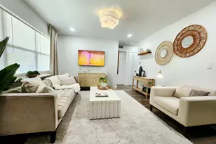 246 NE 14th St, Delray Beach, FL 33444 - Photo 10
