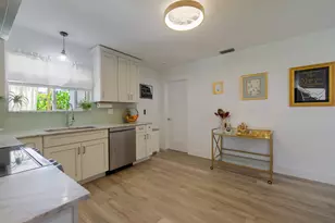 246 NE 14th St, Delray Beach, FL 33444 - Photo 14