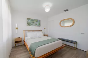 246 NE 14th St, Delray Beach, FL 33444 - Photo 18