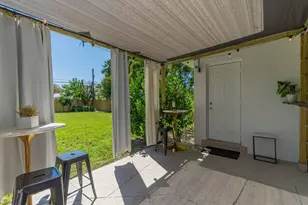 246 NE 14th St, Delray Beach, FL 33444 - Photo 34