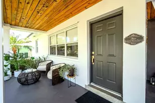 246 NE 14th St, Delray Beach, FL 33444 - Photo 10