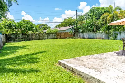 246 NE 14th Street, Delray Beach, FL 33444 - Photo 34