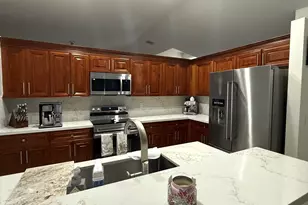 10760 NW 18th Ct, Plantation, FL 33322 - Photo 6