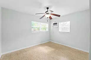 1439 W Broome St, Lantana, FL 33462 - Photo 16