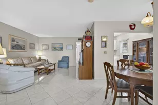 52 Norwich, West Palm Beach, FL 33417 - Photo 6