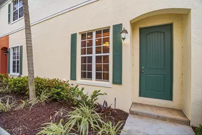 704 SW 2nd Way, Pompano Beach, FL 33060 - Photo 2