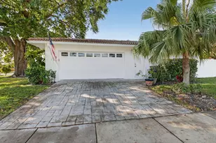 1010 SW 2nd St, Boca Raton, FL 33486 - Photo 4