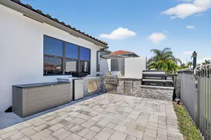 7204 Stella, Lake Worth, FL 33463 - Photo 32